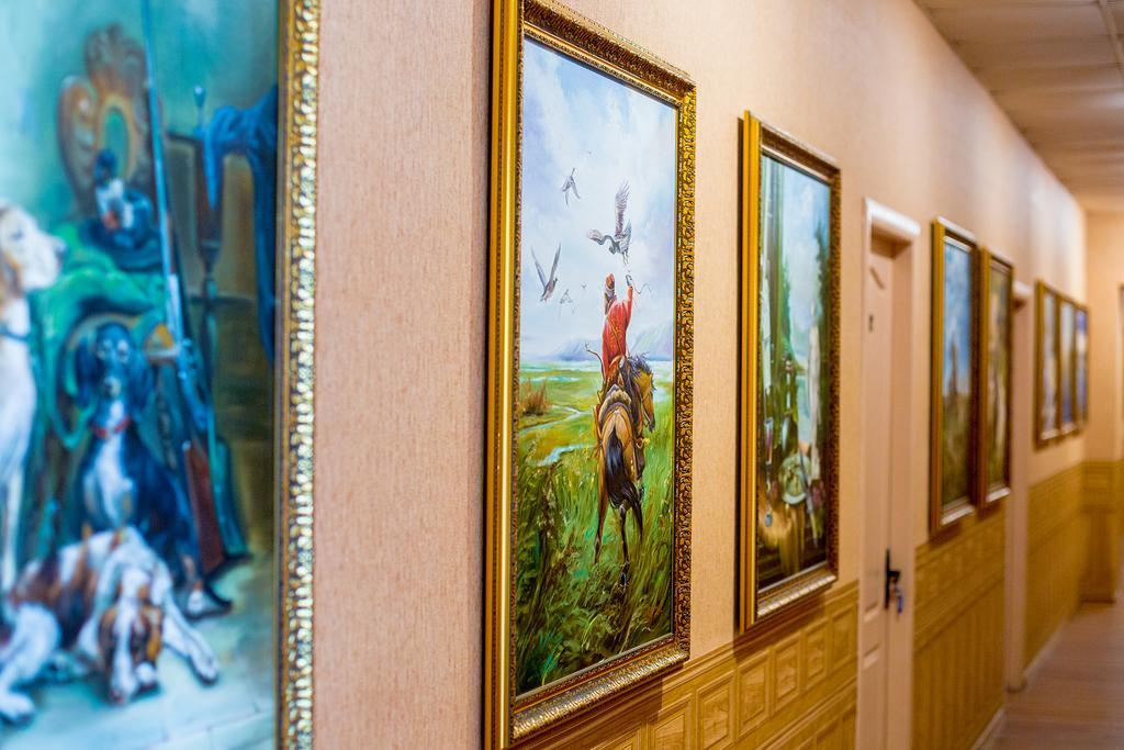 Art Hotel Izmail Eksteriør billede