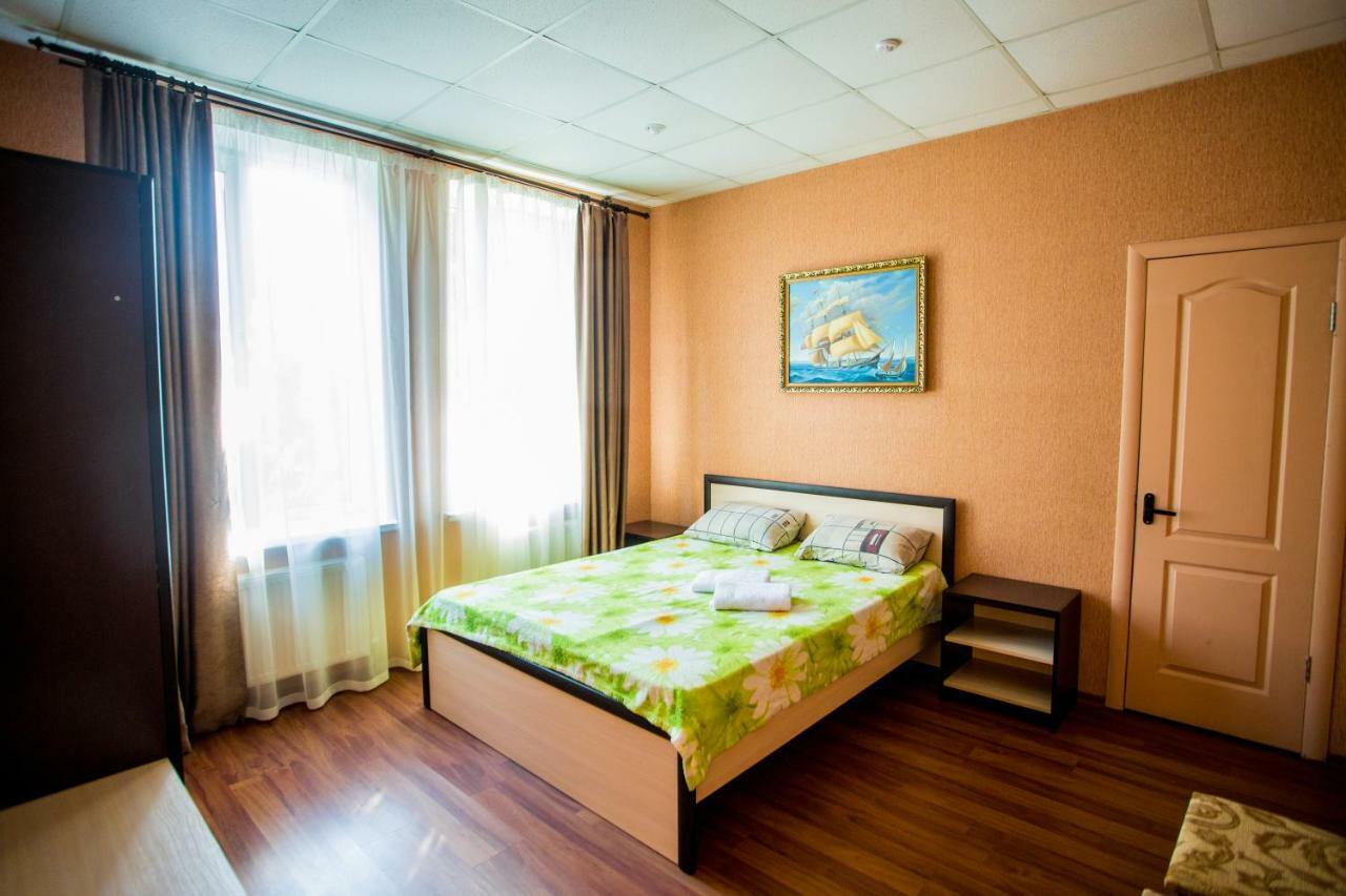 Art Hotel Izmail Eksteriør billede