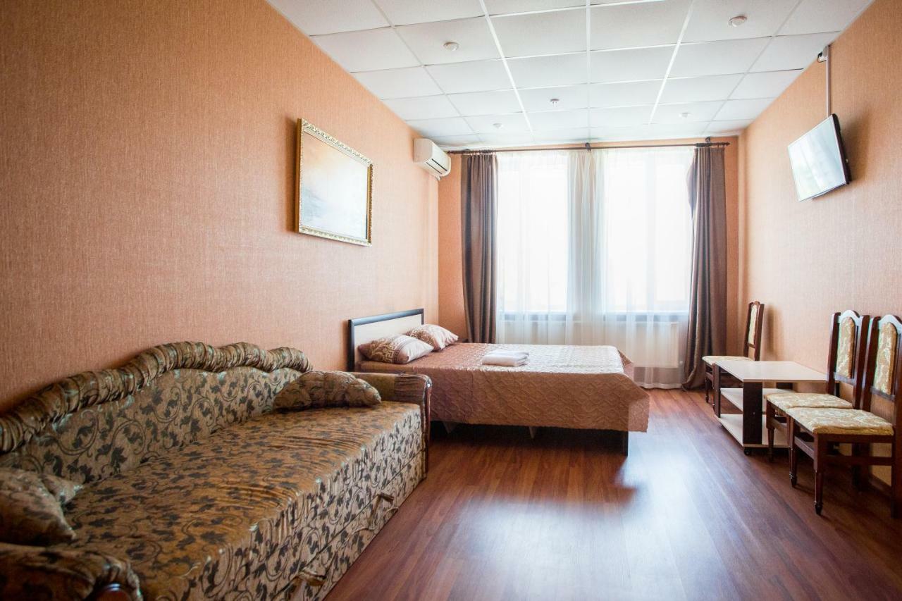 Art Hotel Izmail Eksteriør billede